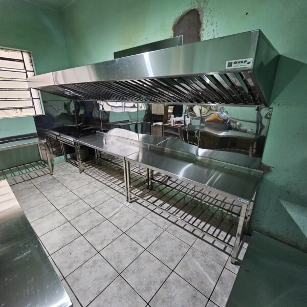 Coifa em aço inox aisi430, 3000x1000mm com filtros inercial removíveis - Irmãos Braun Soluções em Inoxidáveis - Imagem 7
